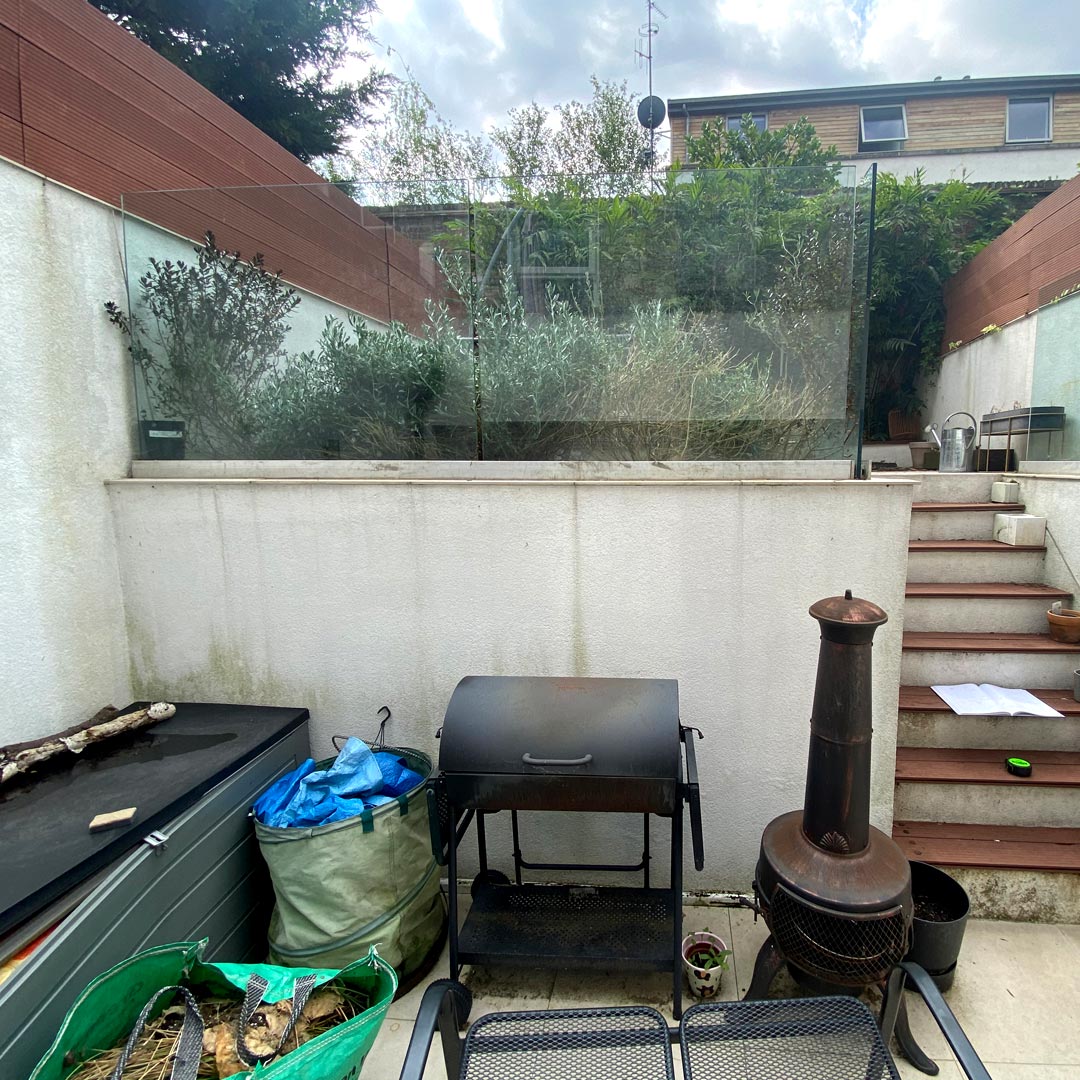 The St Pauls Street garden before works commenced.